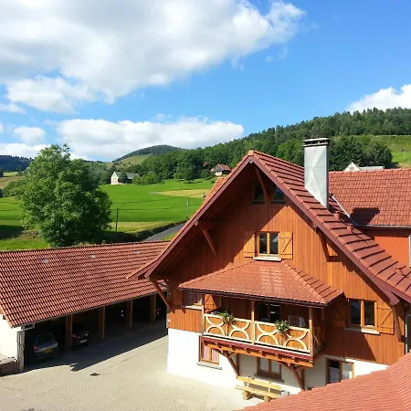 Chaleureux A Avec Vue Sur Montagne