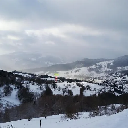 Chaleureux A Avec Vue Sur Montagne דירה