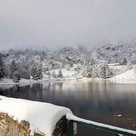 Chaleureux A Avec Vue Sur Montagne Apartment