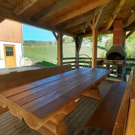 Chaleureux A Avec Vue Sur Montagne דירה