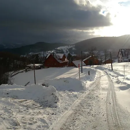 Chaleureux A Avec Vue Sur Montagne
