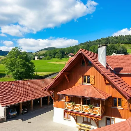 Appartement De 2 Avec Jardin Amenage Et Wifi A A 3 Km Des Pistes *